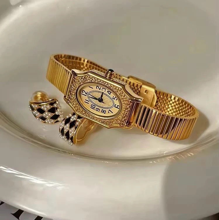 Women’s Dainty Wrist Watch French Vintage Style Stainless Steel Barrel Case