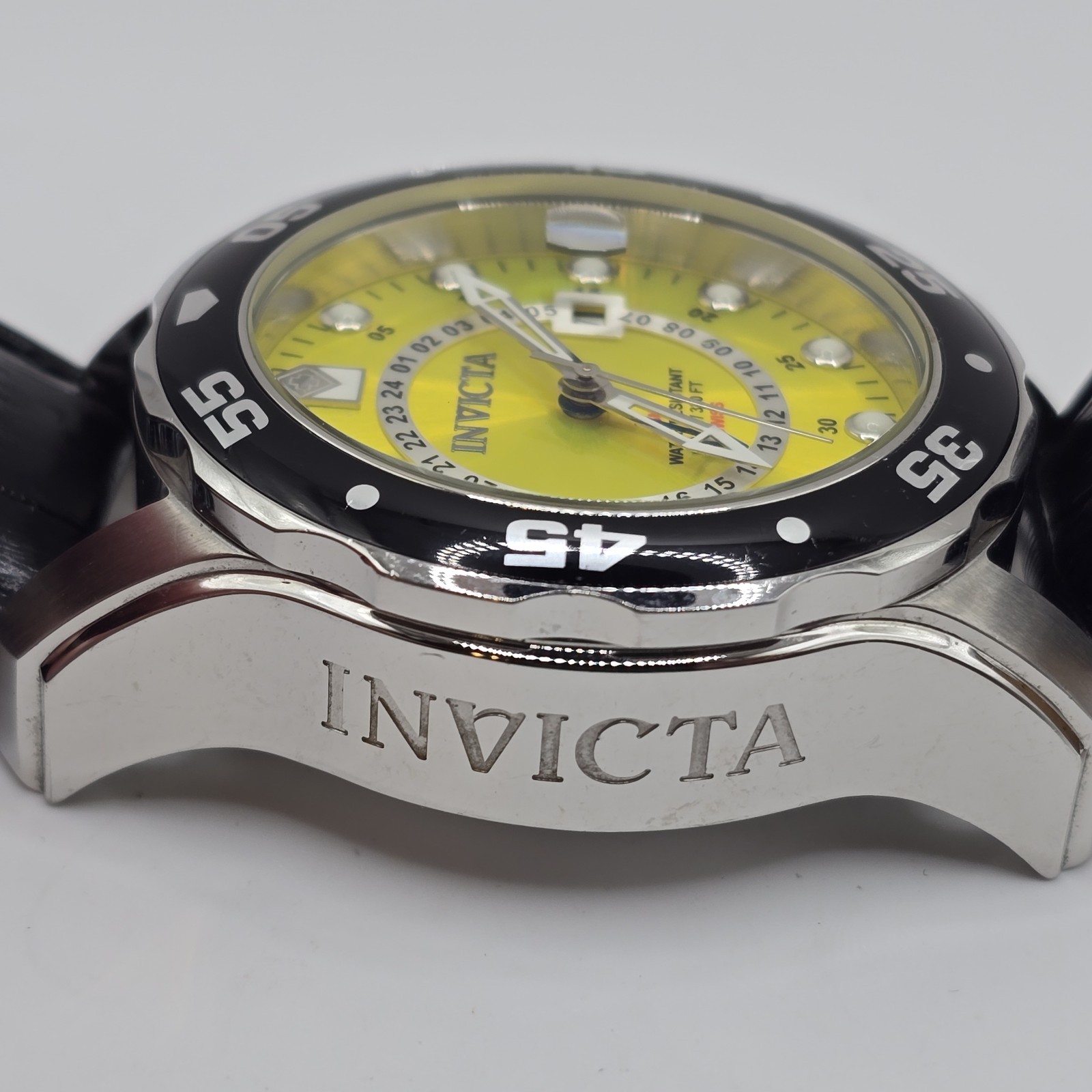 Invicta Scuba Men’s Watch Yellow GMT 6988 48mm