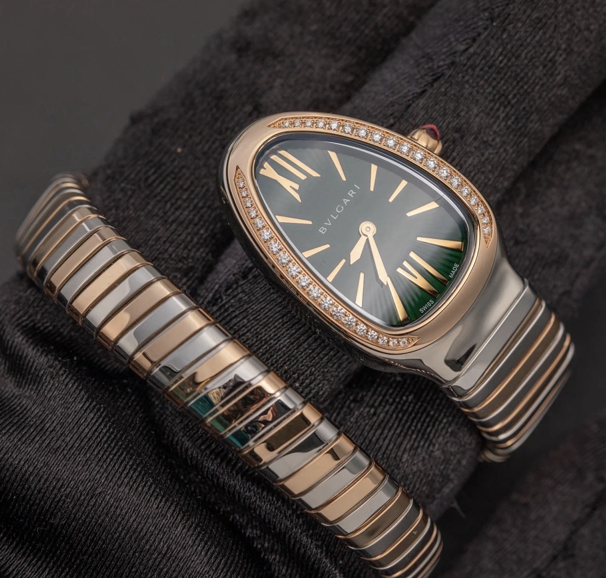 BVLGARI Serpenti Tubogas Green Dial Diamond Bezel Two-Tone Quartz 35mm
