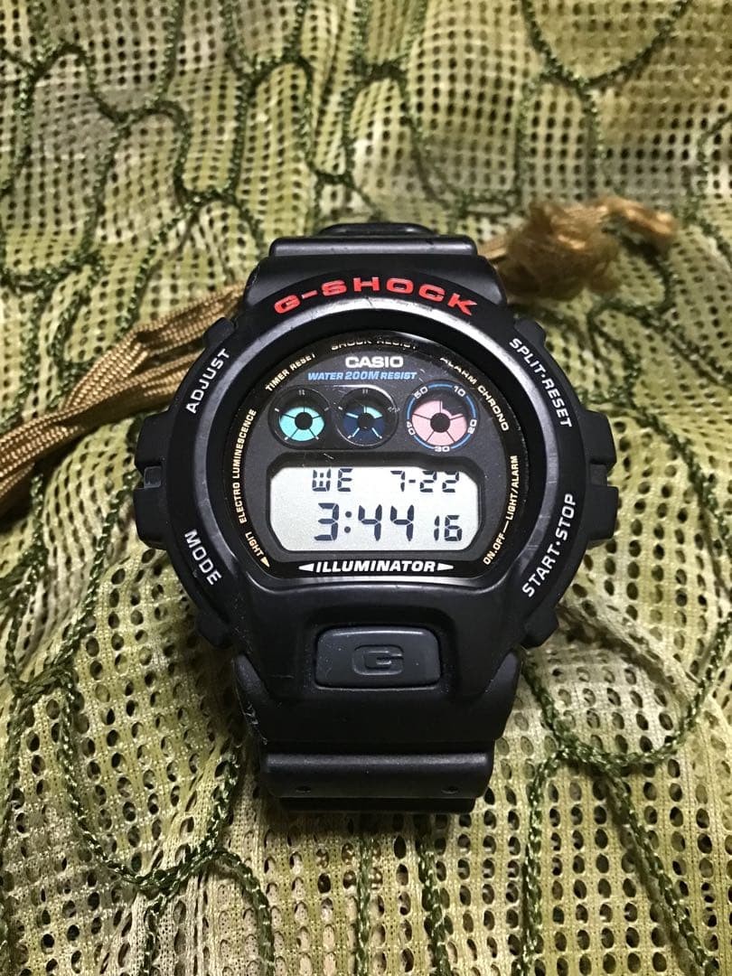US military-issue CASIO G-SHOCK (DW-6900) wristwatch, used item, 88.