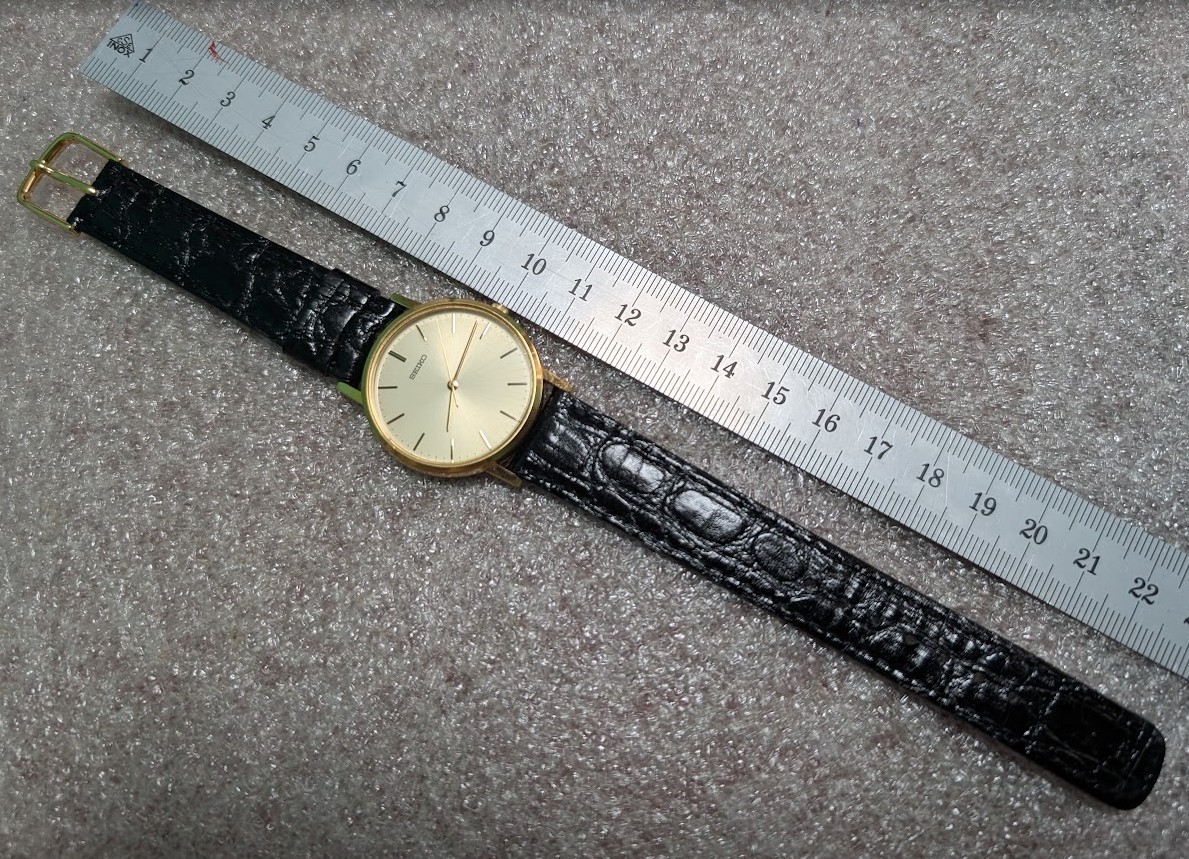 Vintage Seiko 5P31-8000 Quartz Watch Japan NOS Complete Set Box Papers New Bat