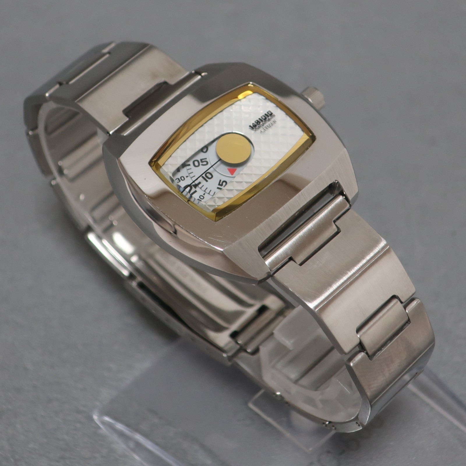 Vintage Rare Citizen Independent 1481010 Jumping Hour 6038-L 16258 7.87 in