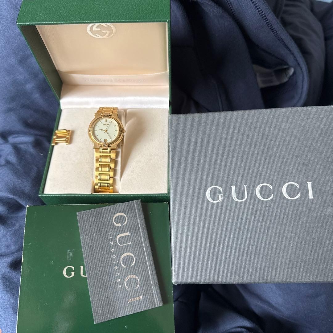 [USED Excellent] Gucci 9200M Gold Ivory Dial Quartz Men’s Ladies Watch w/ Box JP