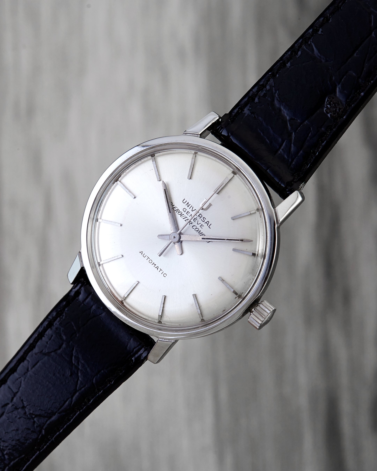 Universal Geneve Polerouter Compax Automatic Wristwatch