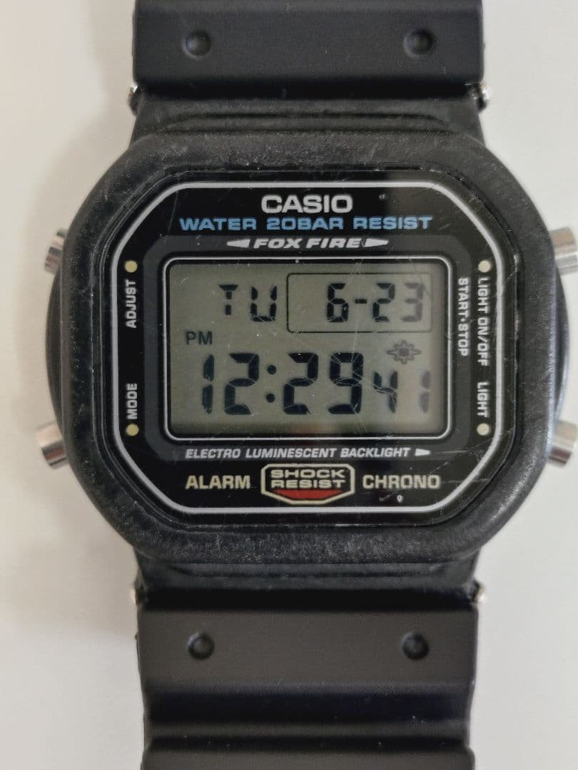 Casio G-Shock DW-5600E Digital Watch 20ATM Waterproof Black LCD Light