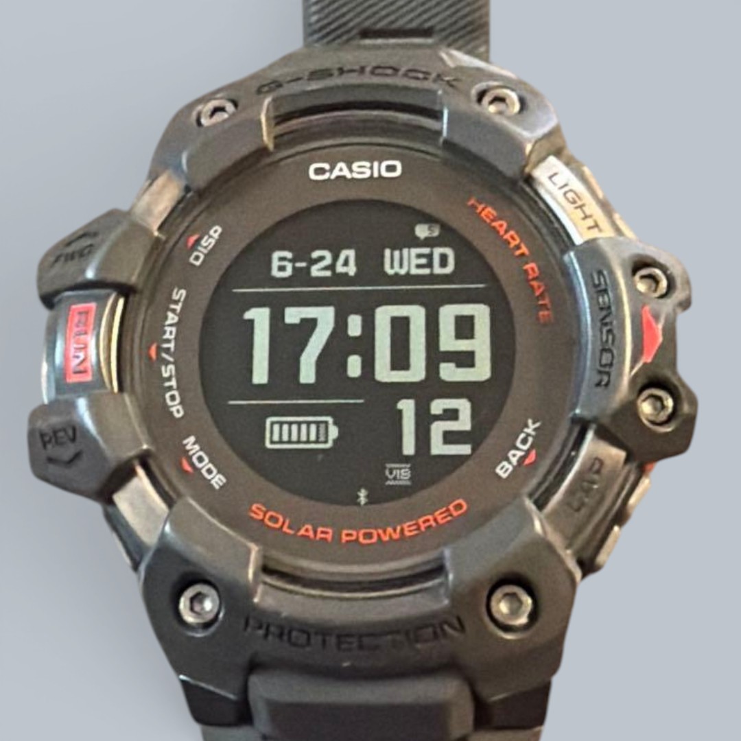 CASIO G-SHOCK G-SQUAD GBD-H1000 GPS Heart Rate Solar Watch Gray Japan Used