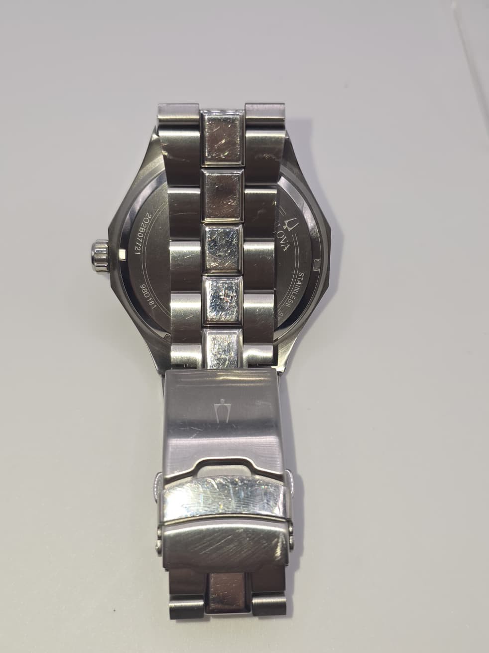 Bulova Men s Analog Quartz Watch Stainless Steel Strap Silver (Model 98D181)