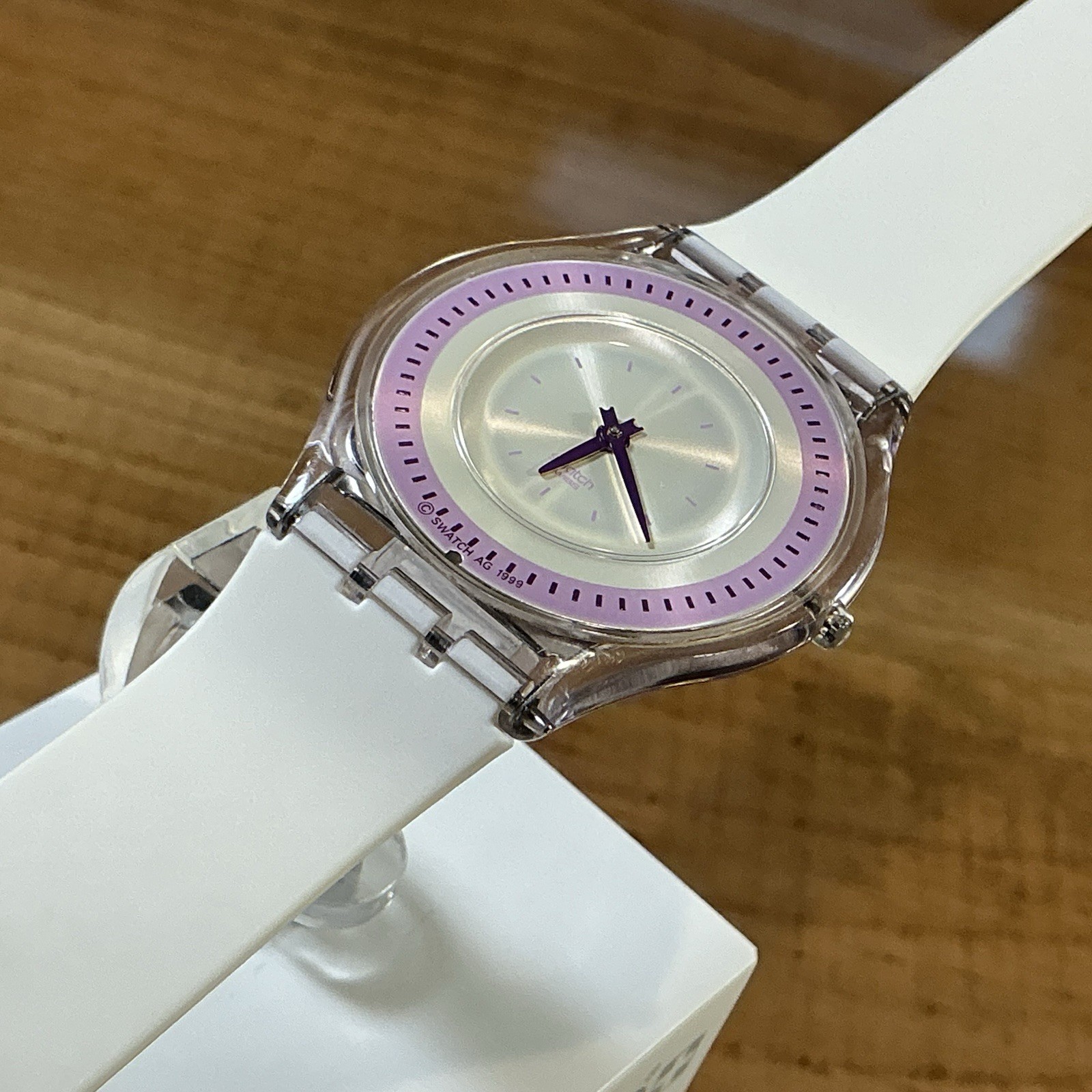 SKIN – ULTRA THIN – NEW STRAP – 34mm