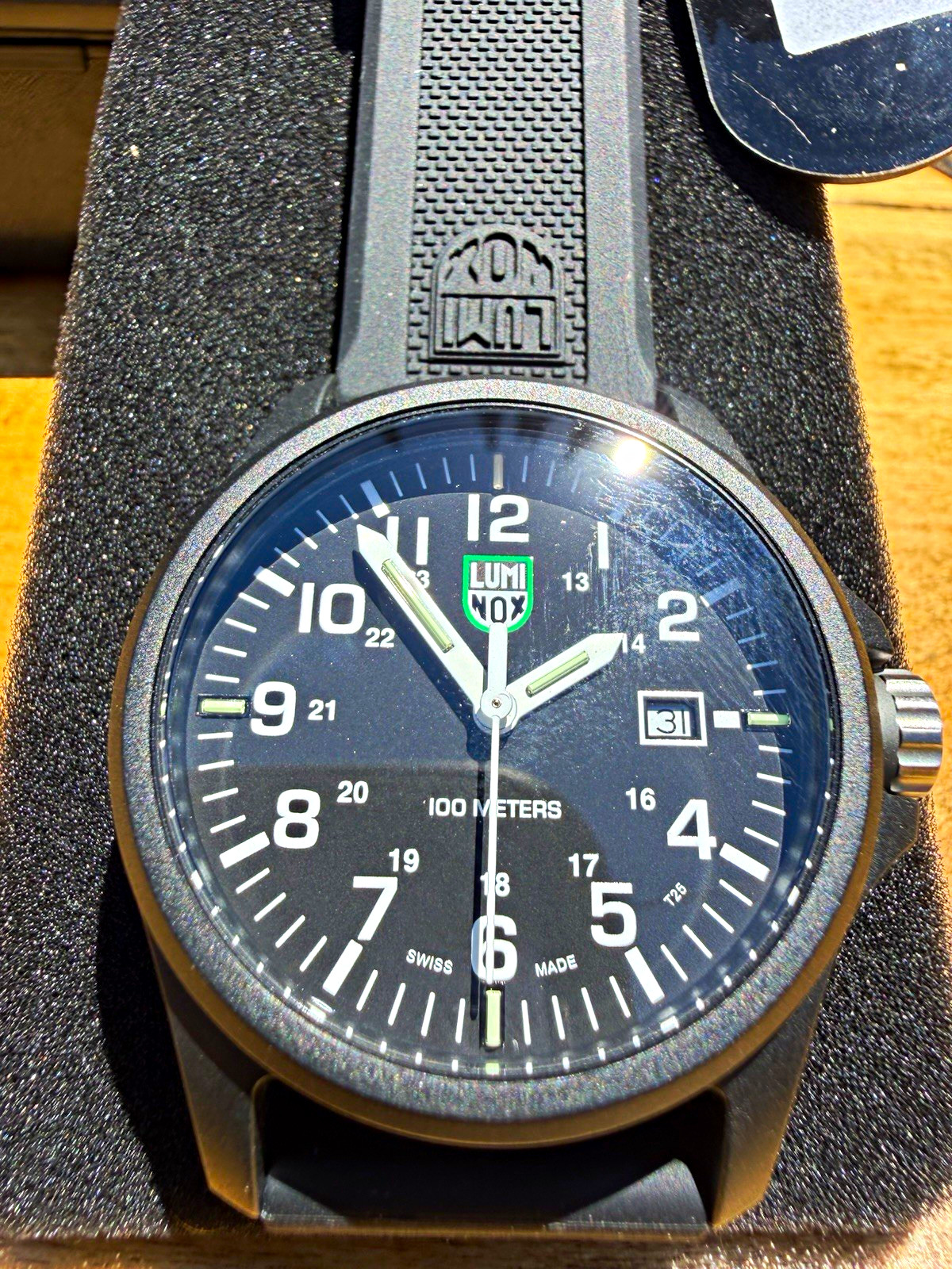 Luminox X2.2401 Field Men’s Quartz 43mm 100m Black Date Lume Carbonox Rubber