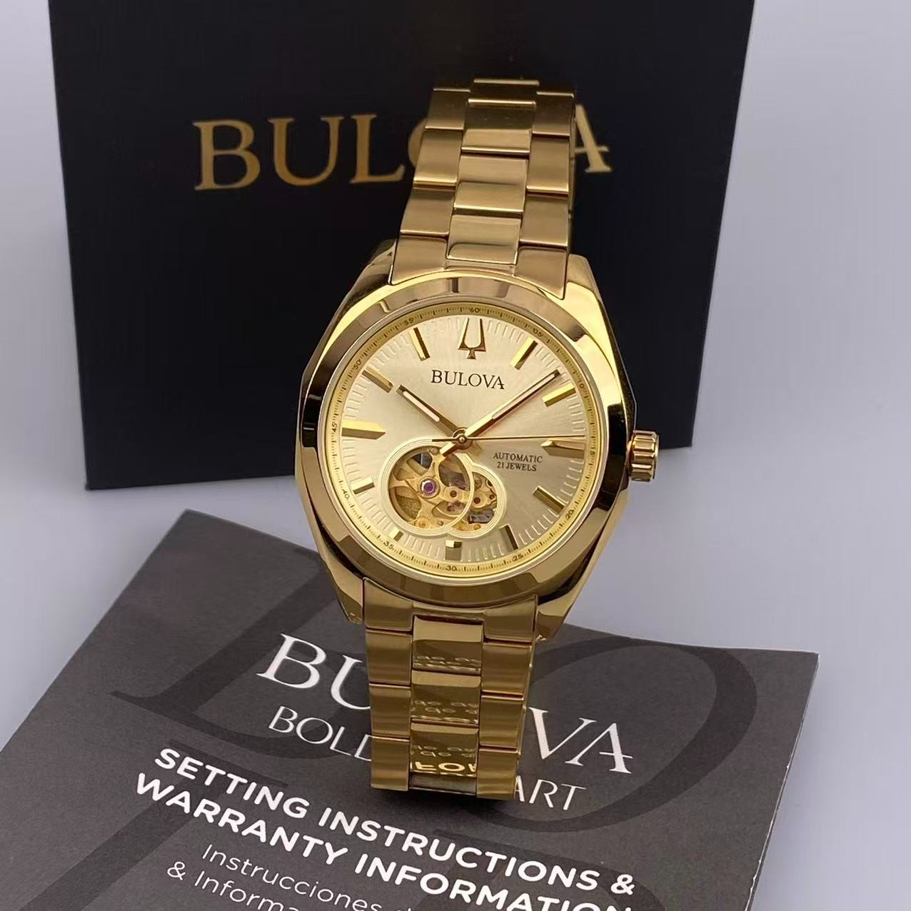 New Bulova Surveyor Men’s Automatic Watch Gold Dial Stainless Steel 39 mm 97A182