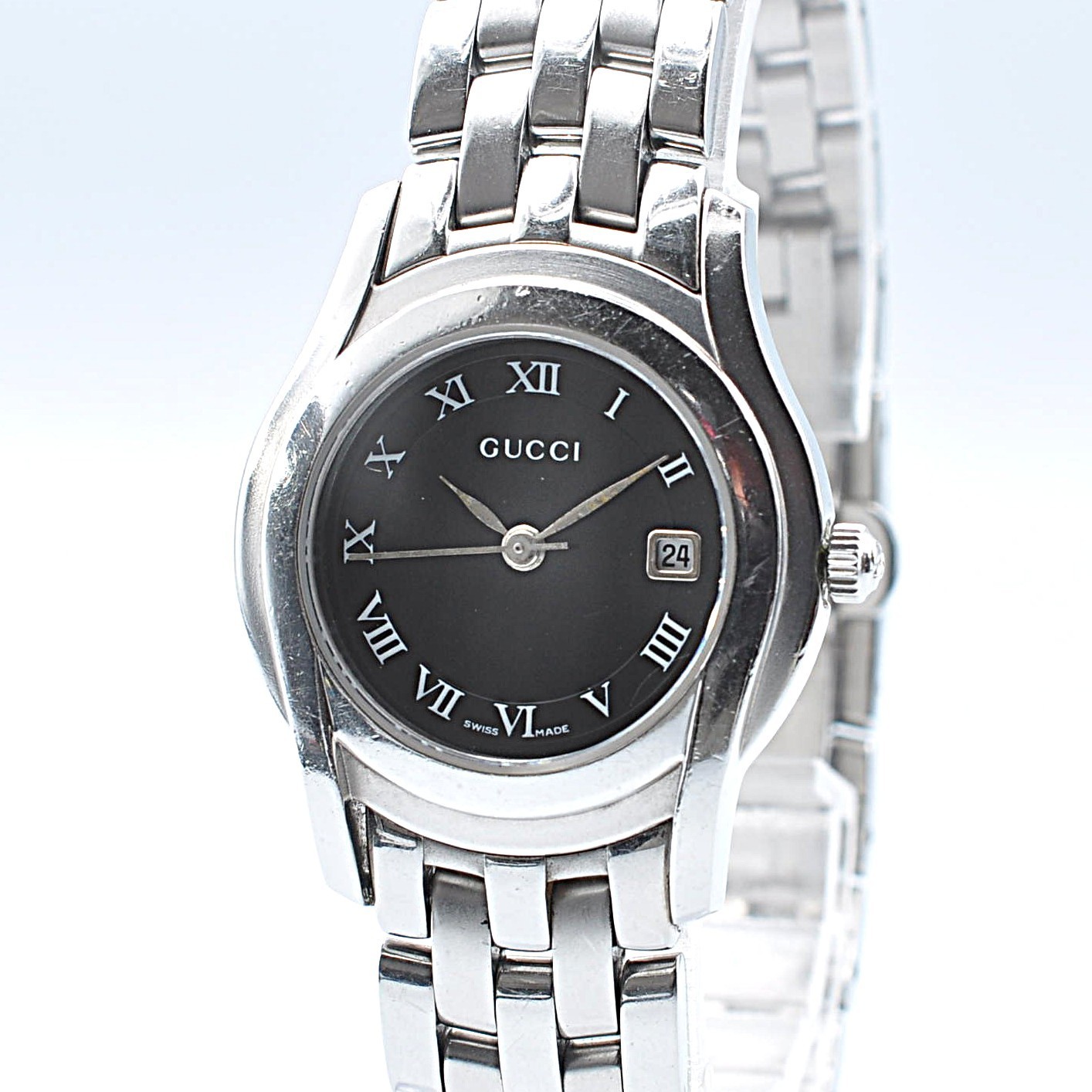 GUCCI 5500L Quartz Analog Date Silver Black Women Watch DayDate w-1013