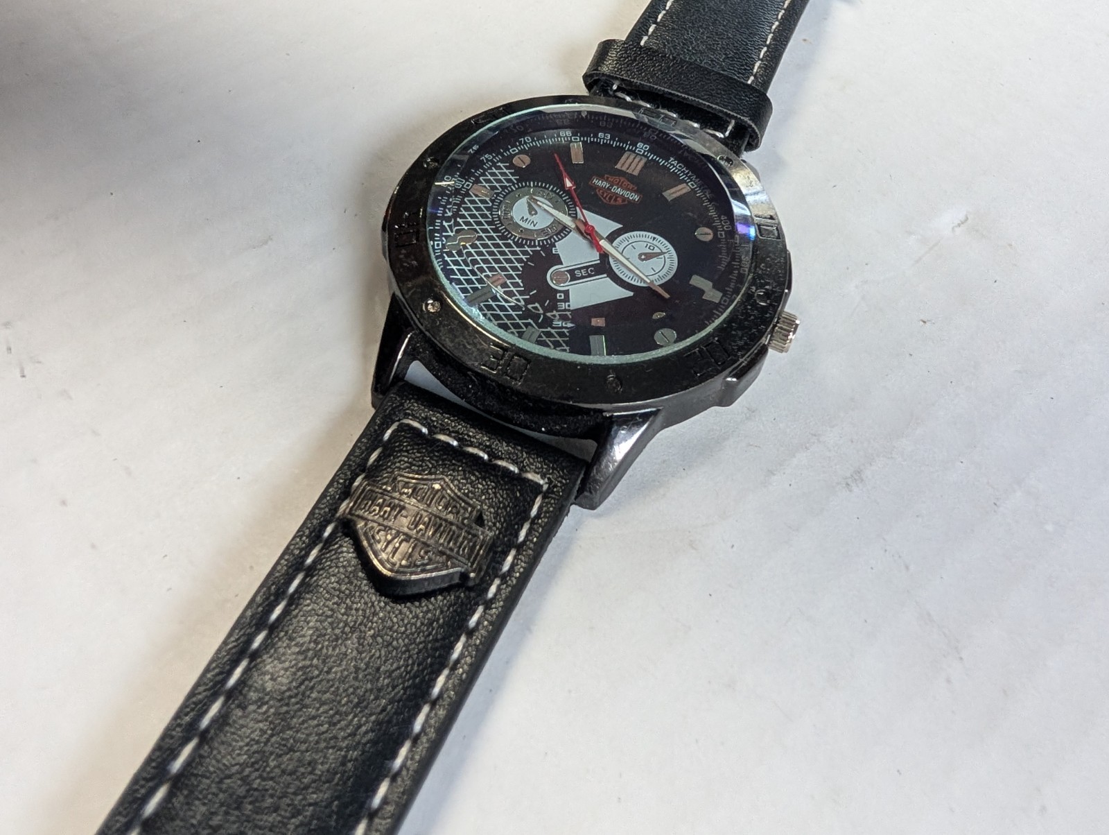 Harley-Davidson tachymeter watch M:8185STAINLESS STEEL BACK WATER RESISTANT