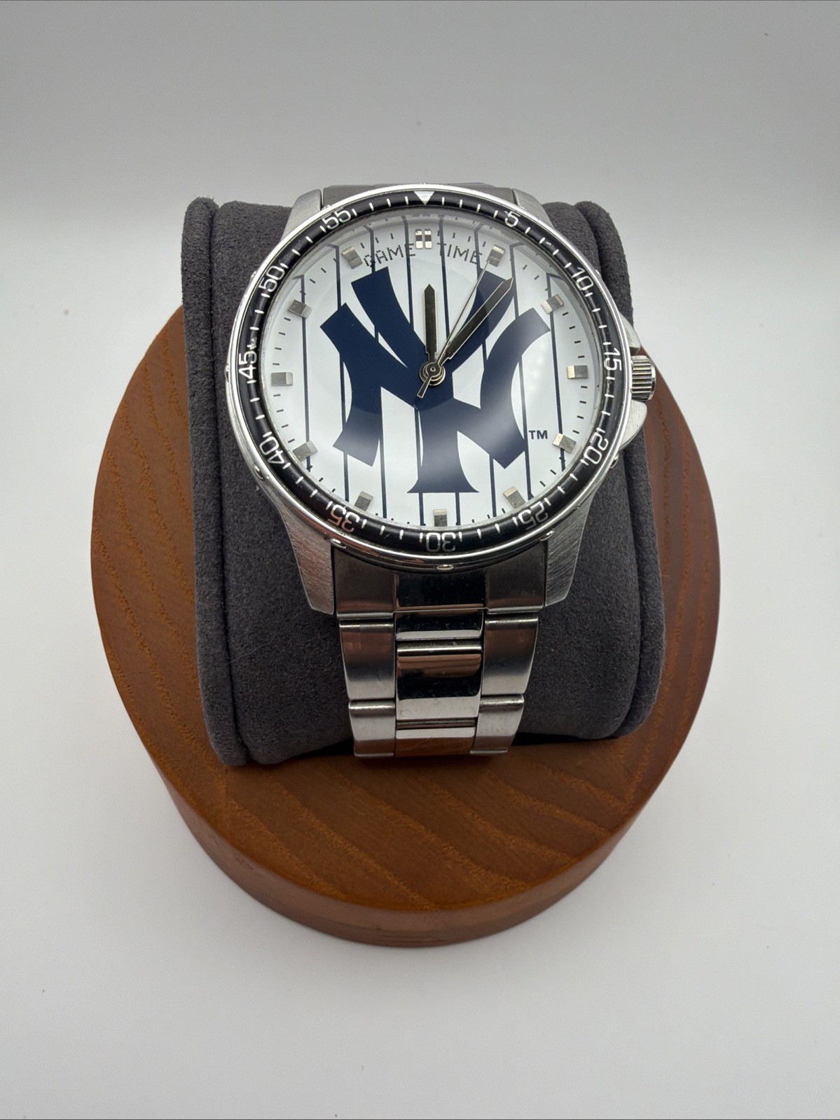 Game Time New York Yankees Coach Series Men’s Watch MLB Analog Quartz Steel