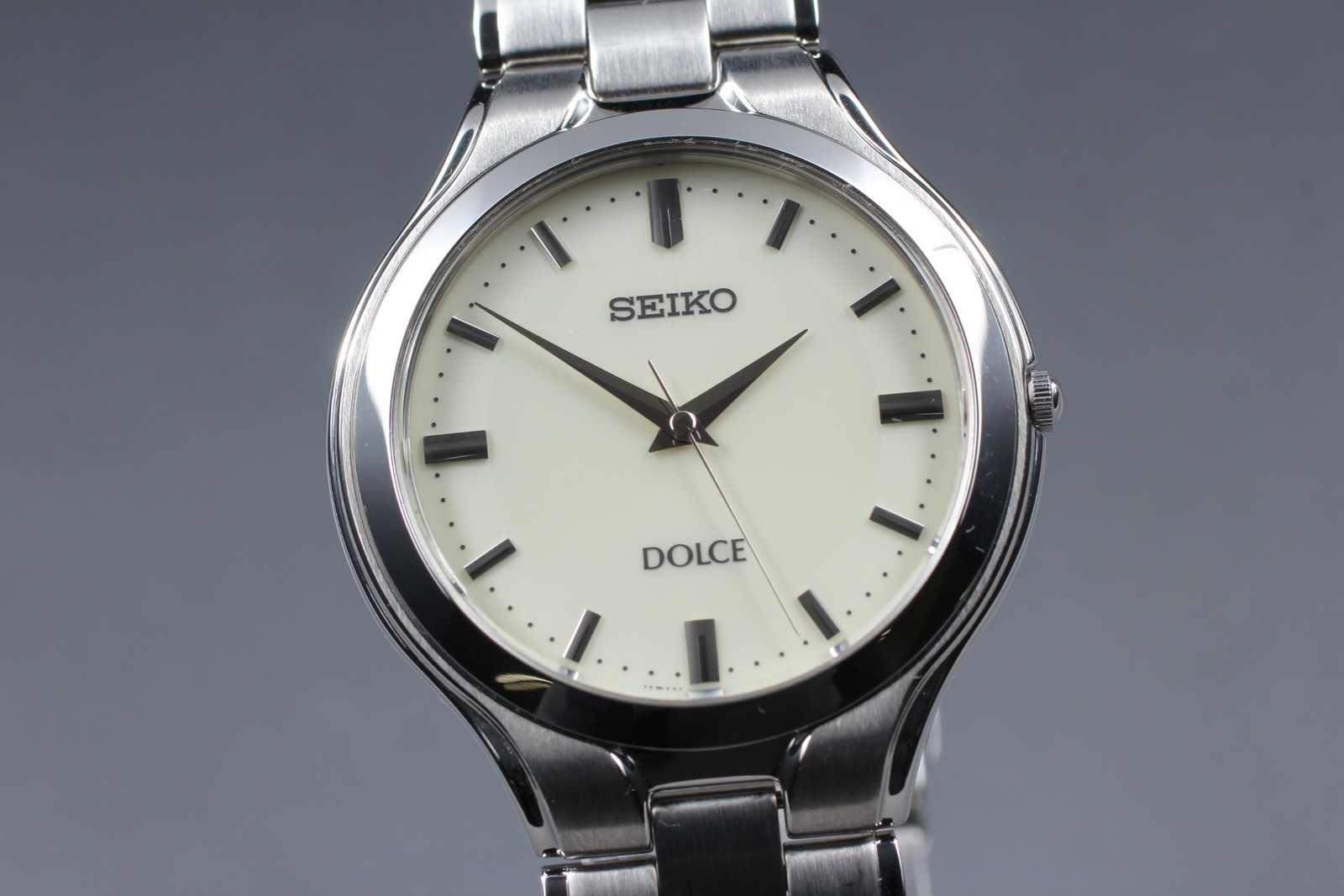 2005【Near MINT w/ Box】SEIKO Dolce 8J41-0A10 White Dial Quartz Men’s Watch JAPAN