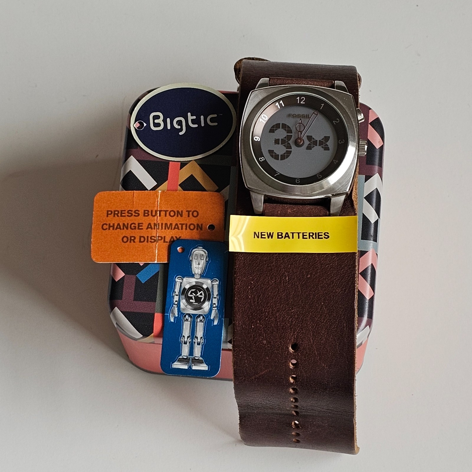 Fossil Big Tic watch mens – fully working, new batteries, with Fossil tin