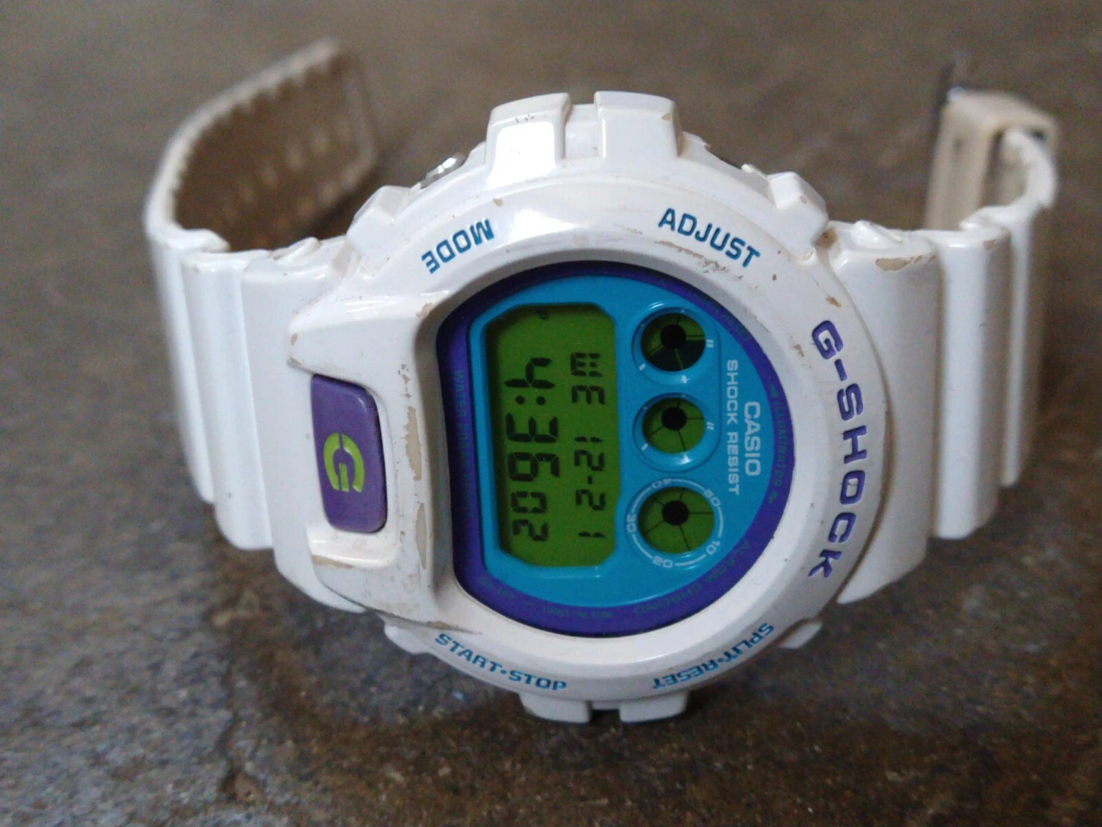 Casio G-SHOCK 3230 DW-6900CS White Purple Blue Green Rubber Watch Digital