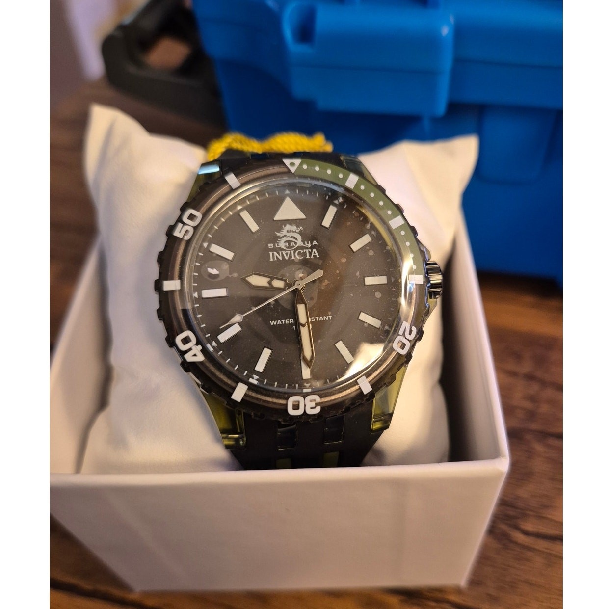 Invicta Subaqua Quartz Men’s Watch 44mm Black Green Rotating Bezel Water Resist