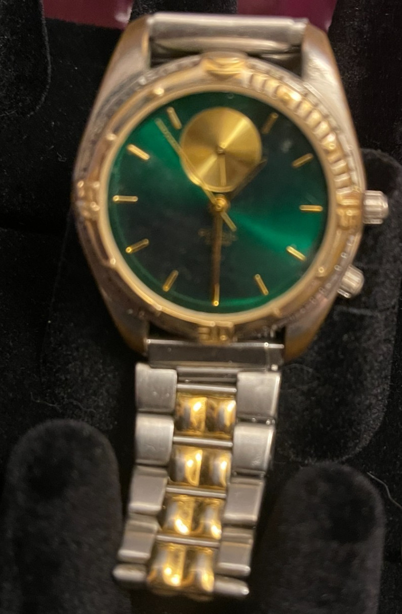 Vintage Fossil Alarm Green Dial AM-1936 38mm 7 inch length Needs New Battery