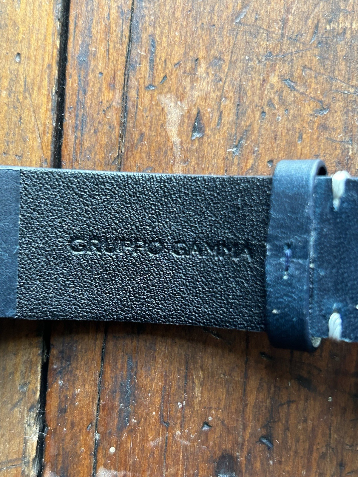 Venturo Gruppo Gamma Field Automatic Black Dial Cushion SS Case Black Leather