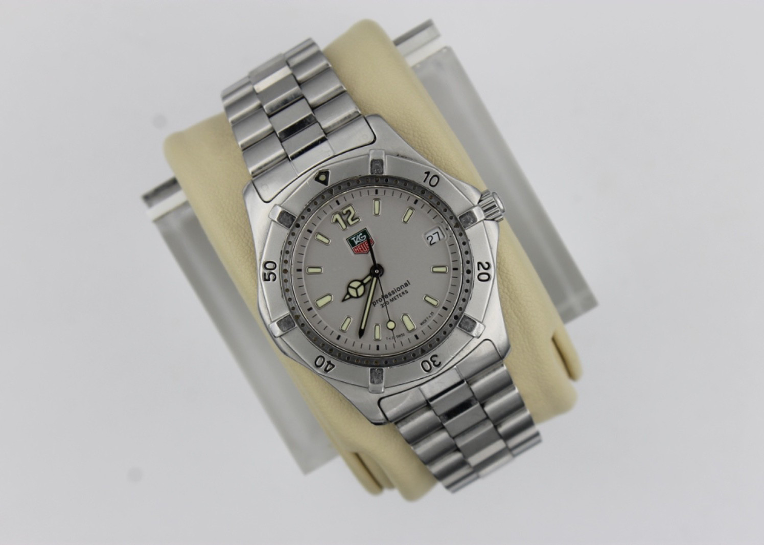 TAG Heuer WK1112.BA0311 Mens 2000 Series Professional Quartz Watch Silver BA0317