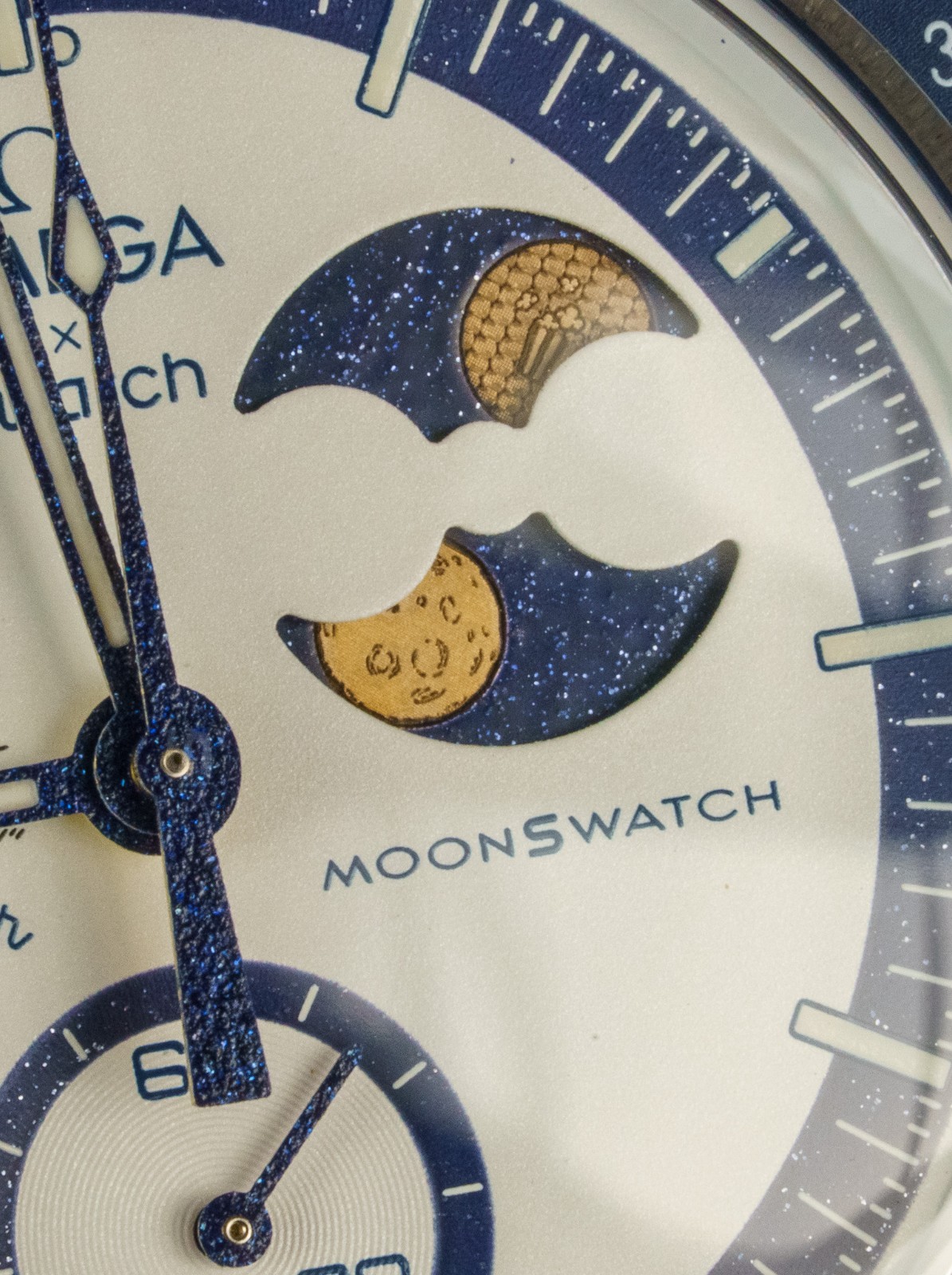Swatch x Omega Moonswatch Mission To Earthphase Moonshine gold CORN MOON snoopy