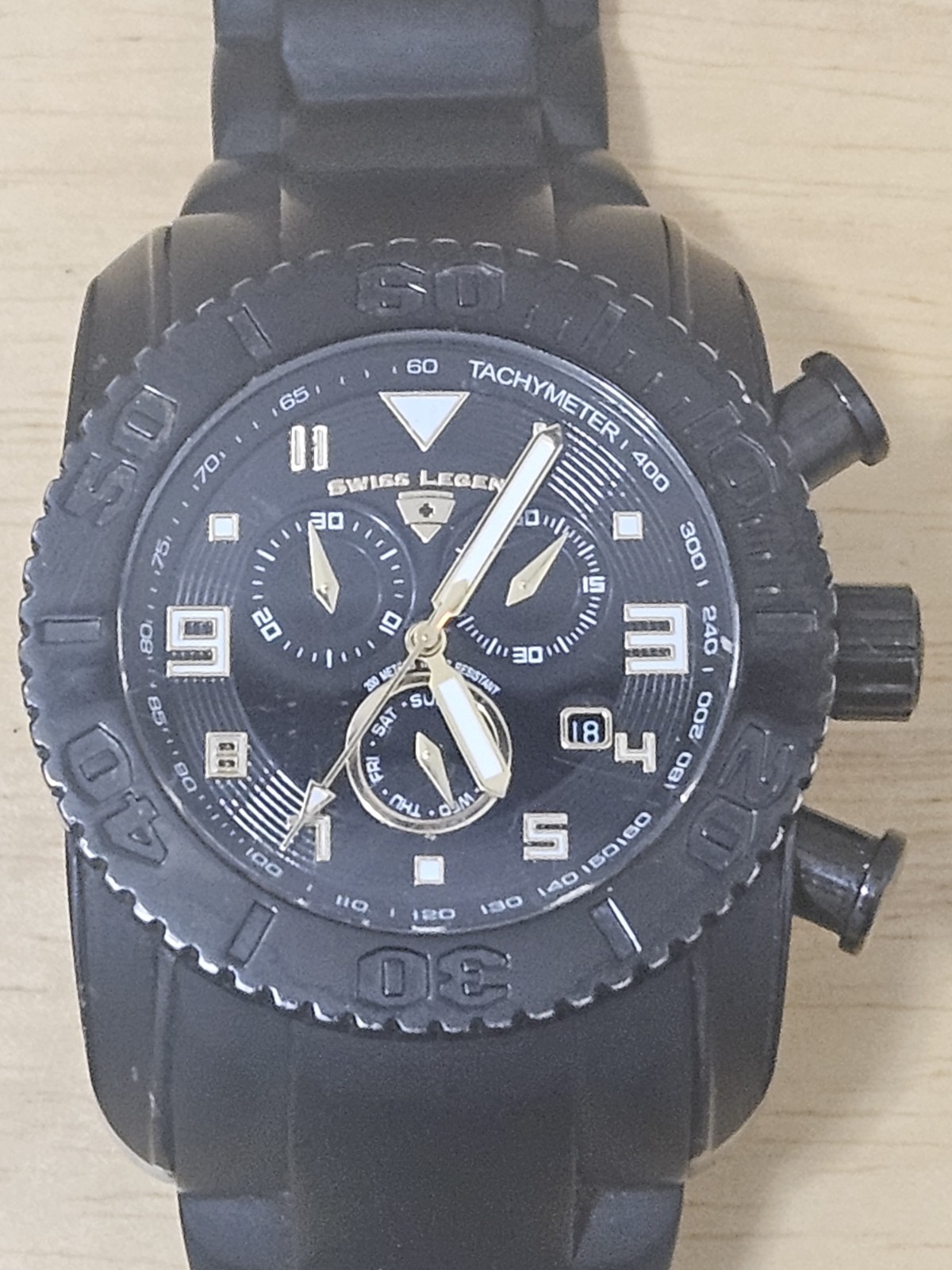 RARE Swiss legend Commander watch chronograph 20 ATM 660 316L stainless steel