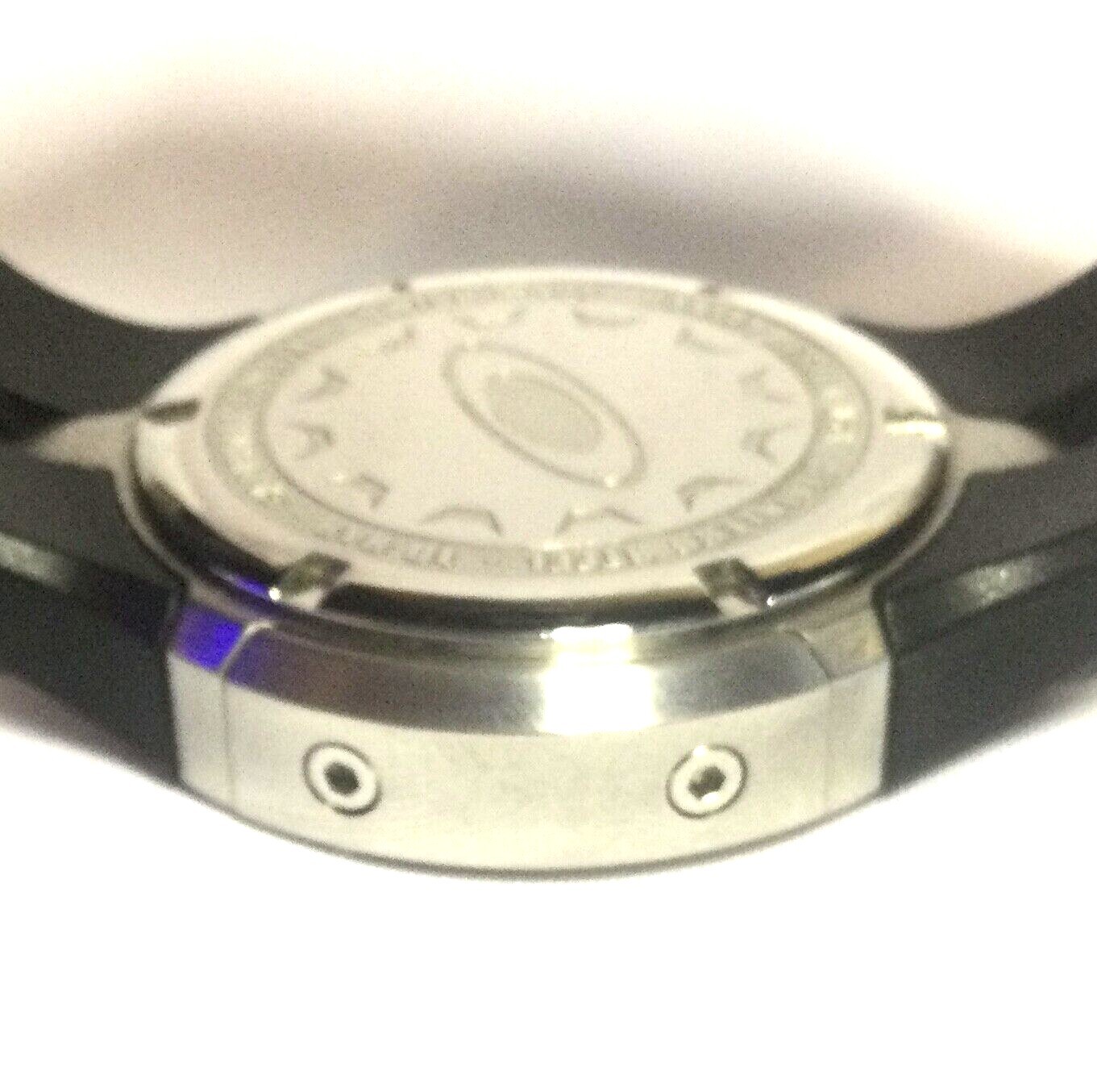 OAKLEY BOTTLE CAP WATCH Swiss Red Dial w/ Brushed Stainless & Zip Vault Rare