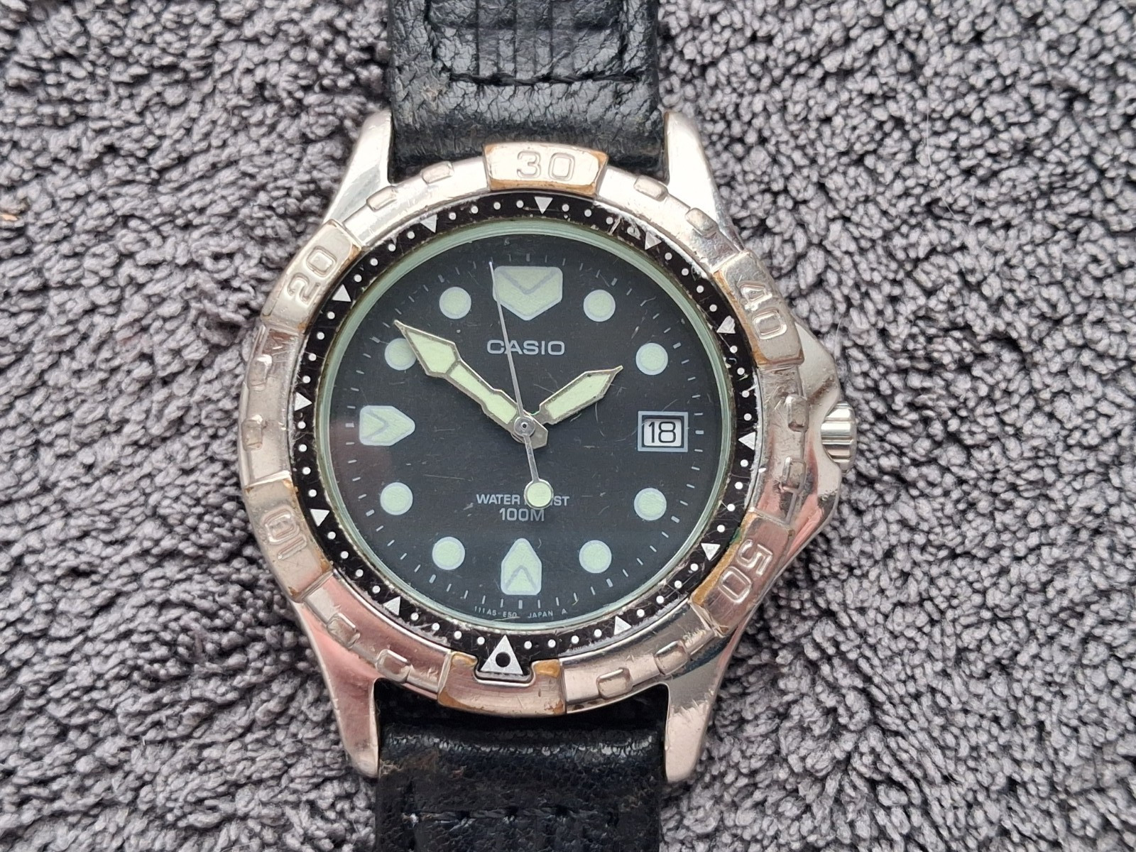 Casio MD-520 Diver Scuba Vintage Screw Back