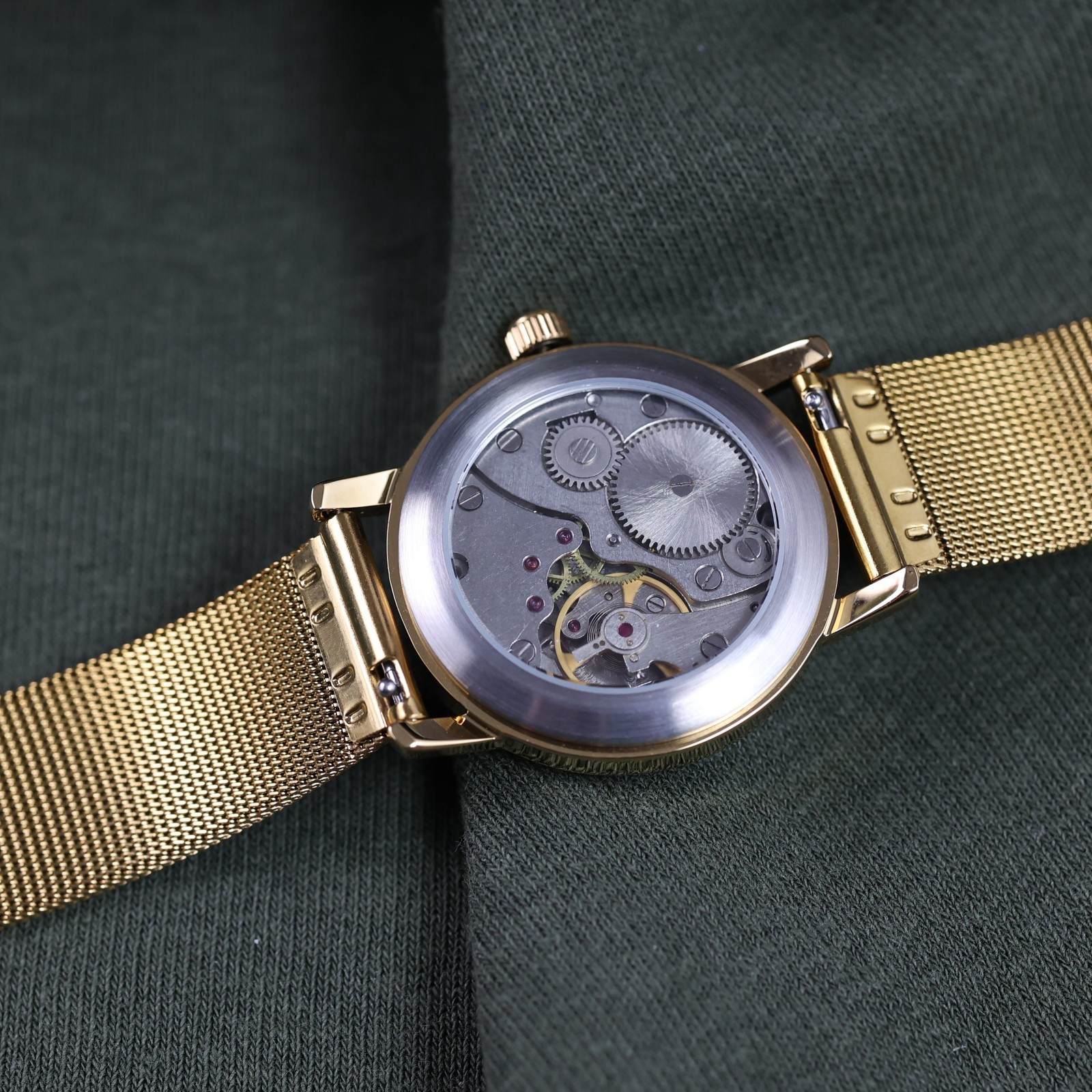 Pobeda Red 12 USSR watch 1MCHZ vintage watch, Soviet Mechanical Watch cal. 2602