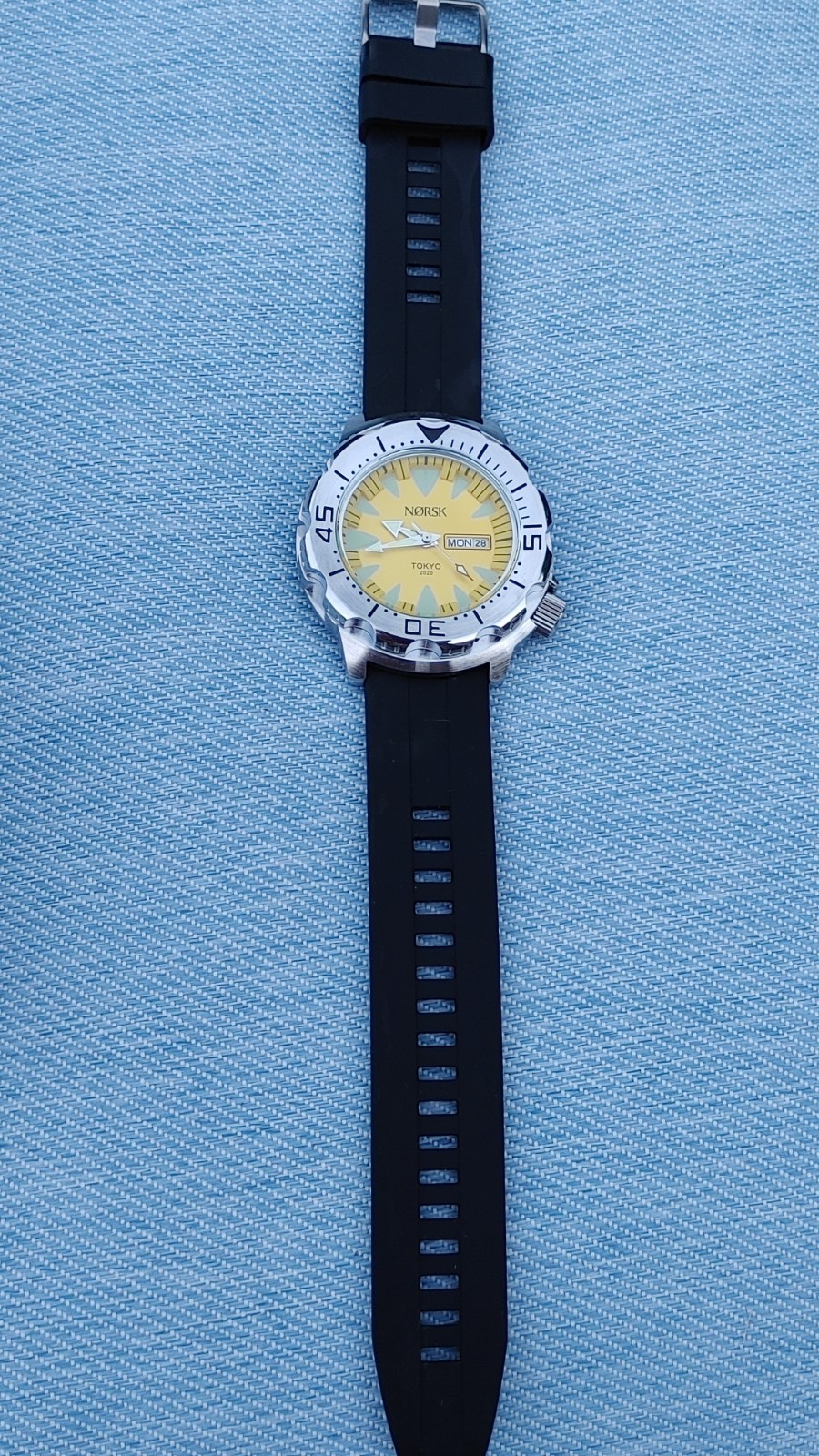 Sea Monster Diver Watch 2020 Olympics Norsk Citizen Movement Yellow Dial