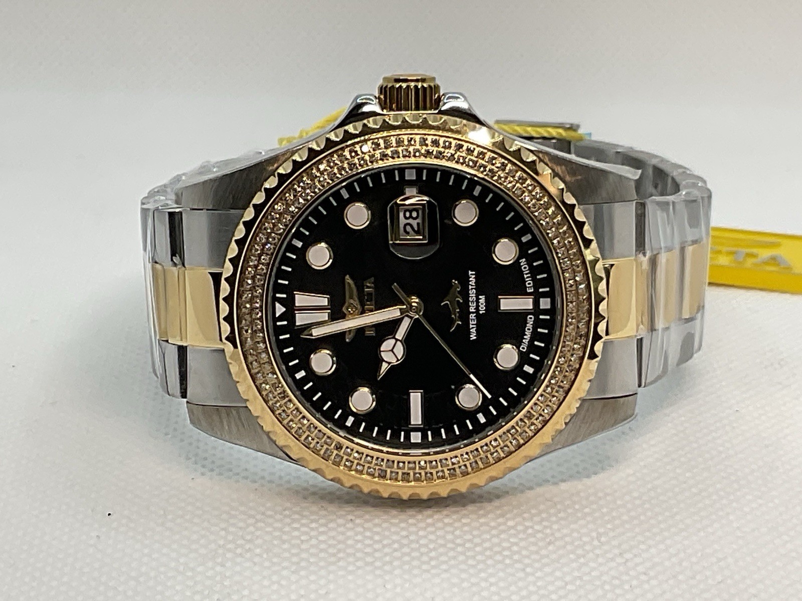 Invicta Diamond Pro Diver. New Old Stock. 43mm. Just Under 1 Carat Of Diamonds!