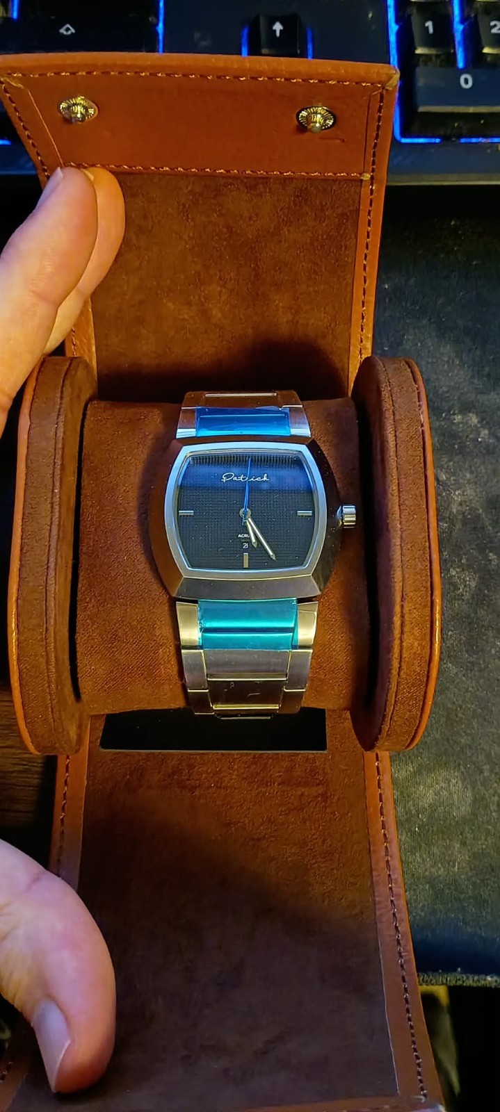NEW Patrick Acrux Mens Watch w/watch roll in box!