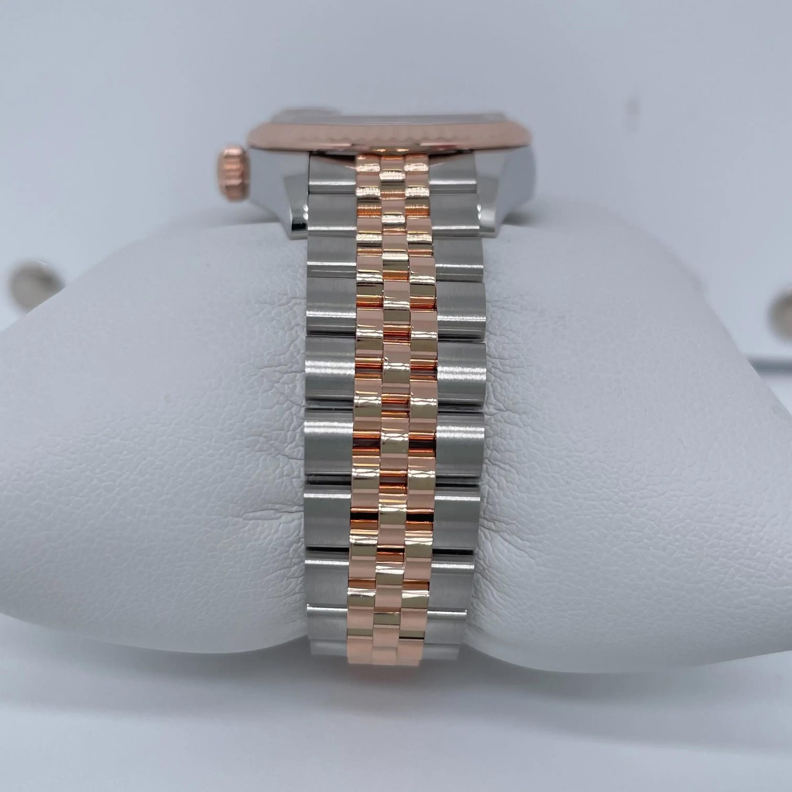 2024 New Rolex 279171 28mm 18K Rose Gold Steel White Roman Dial Ladies Watch