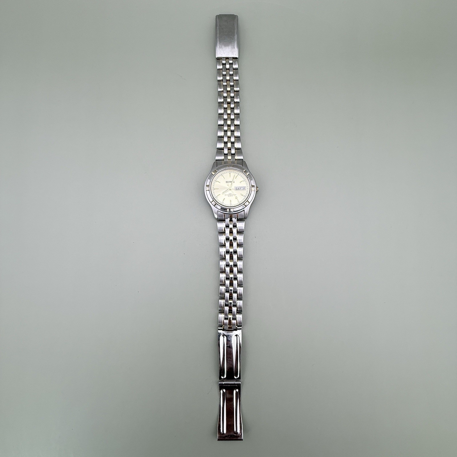 Benrus Two-Tone Quartz Watch Radial Sunburst Gold Dial Day Date 36mm Vintage