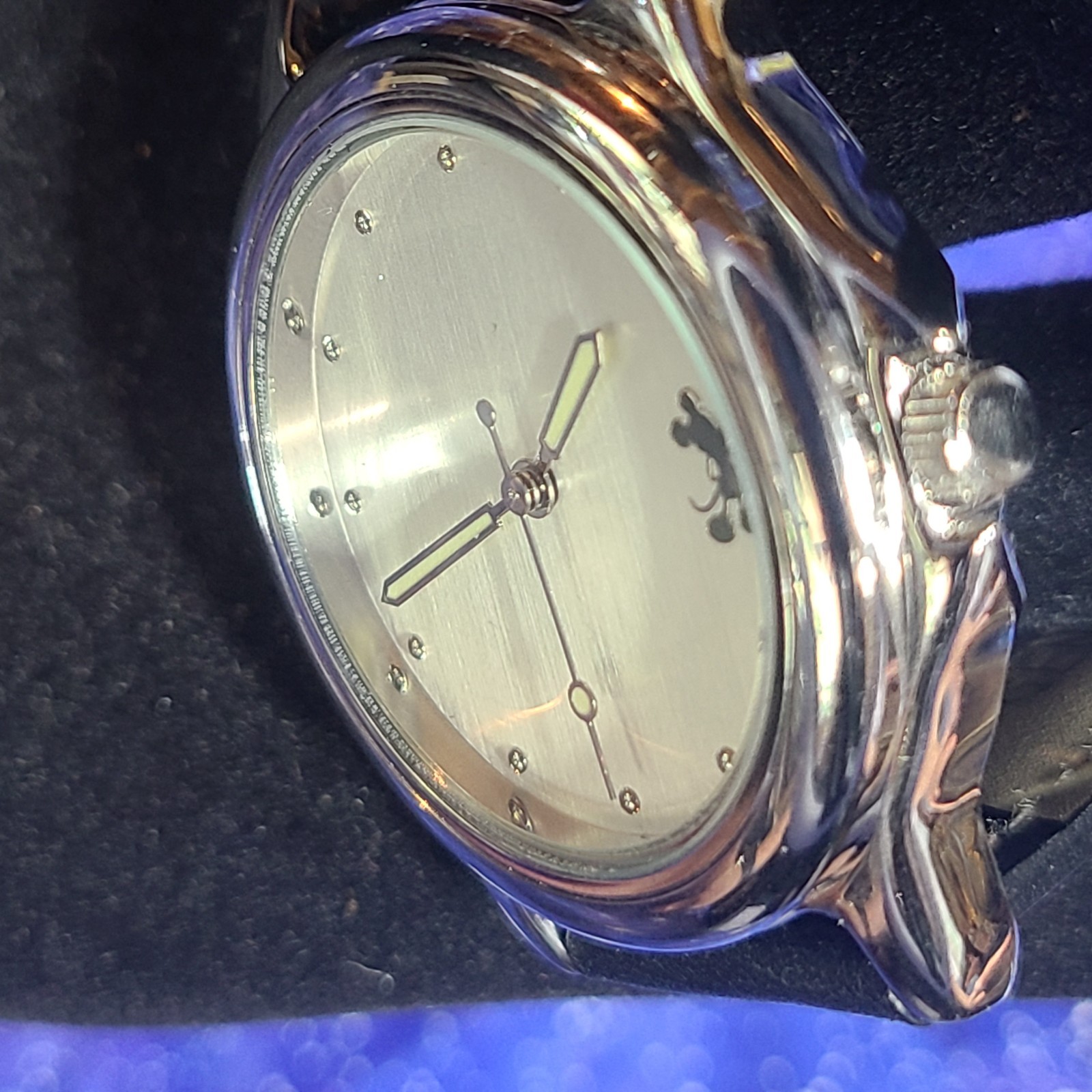 Disney Mickey Mouse Silhouette Vintage Watch Sleeve Ready To Wear | See Video