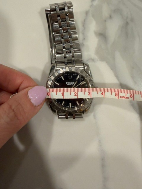 TUDOR Classic Date | ref. M21010 | 38mm Stainless Steel Watch