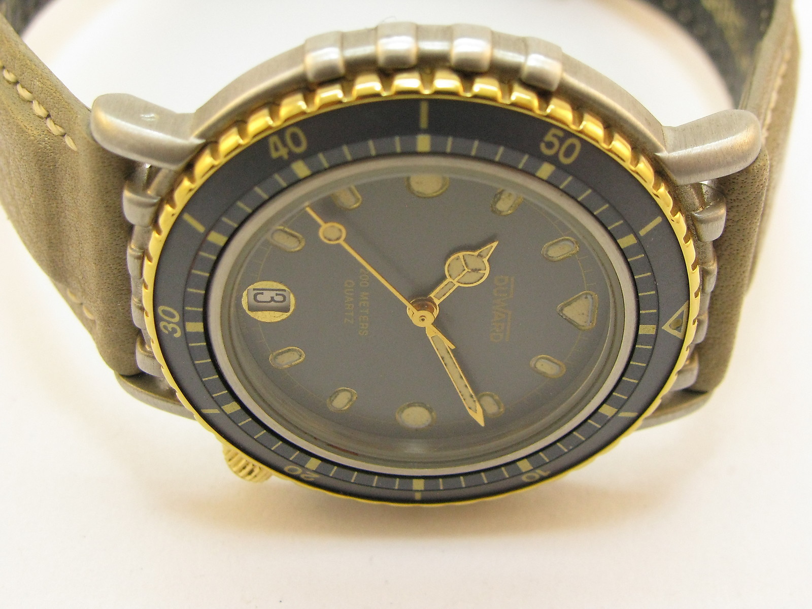 VINTAGE DUWARD Quartz movement ETA 555 415