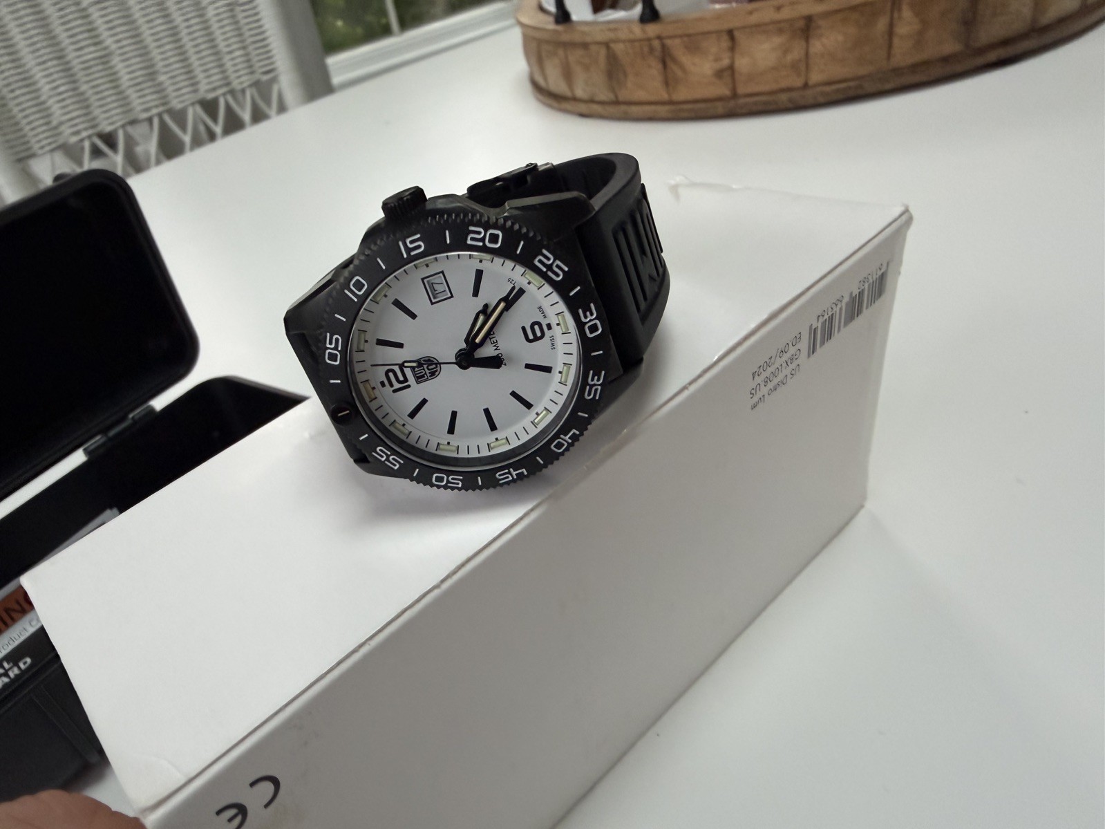 Luminox Pacific Diver Ripple Swiss Quartz Rubber Strap XS.3127M 200M Mens Watch
