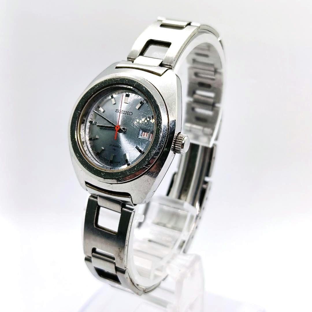 Seiko Operation 2118-0470 Ladies Manual Watch Red Second Hand Vintage Very Good