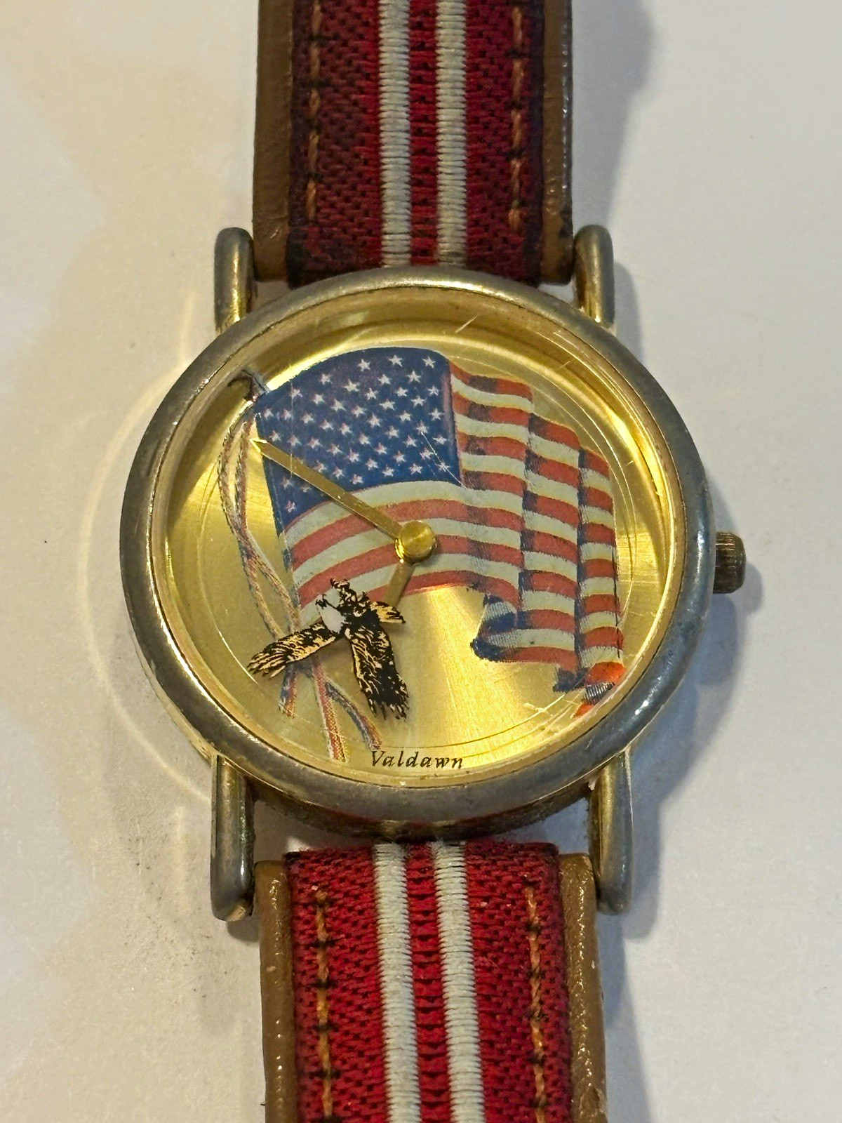 Vintage Patriotic American Flag Eagle Quartz Watch USA Stars & Stripes Leather