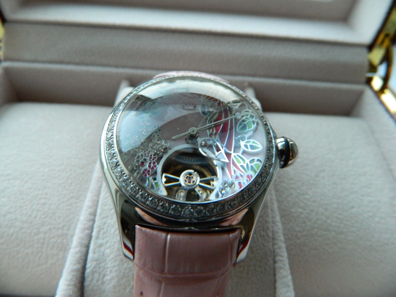 Reef Tiger Woman’s Automatic Mechanical Watch RGA 7105 Flowers and Birds. New