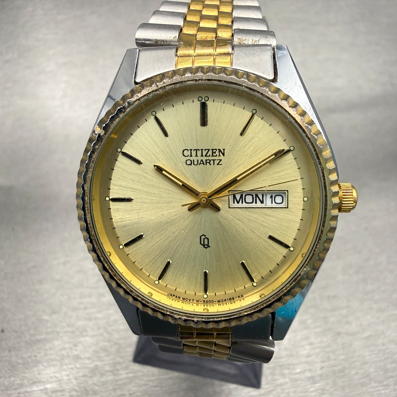 Citizen President Watch Men 35mm Champagne Dial Two Tone Daydate Round New Batt