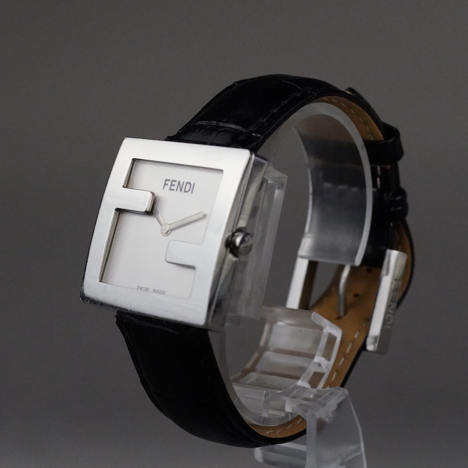 FENDI Unisex Watch 4000L 31mm Vintage New Battery New Leather Band