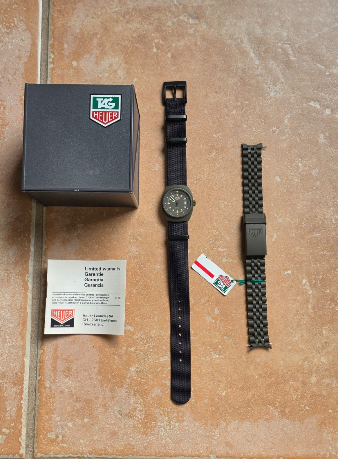 Pre TAG Heuer 981.058 Women’s Military Green PVD Quartz Dive Watch Olive 1984