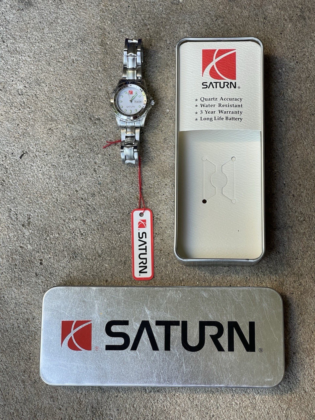 Saturn Automotive GM Dealer Quartz Wristwatch Water Resistant Japan Movement NEW