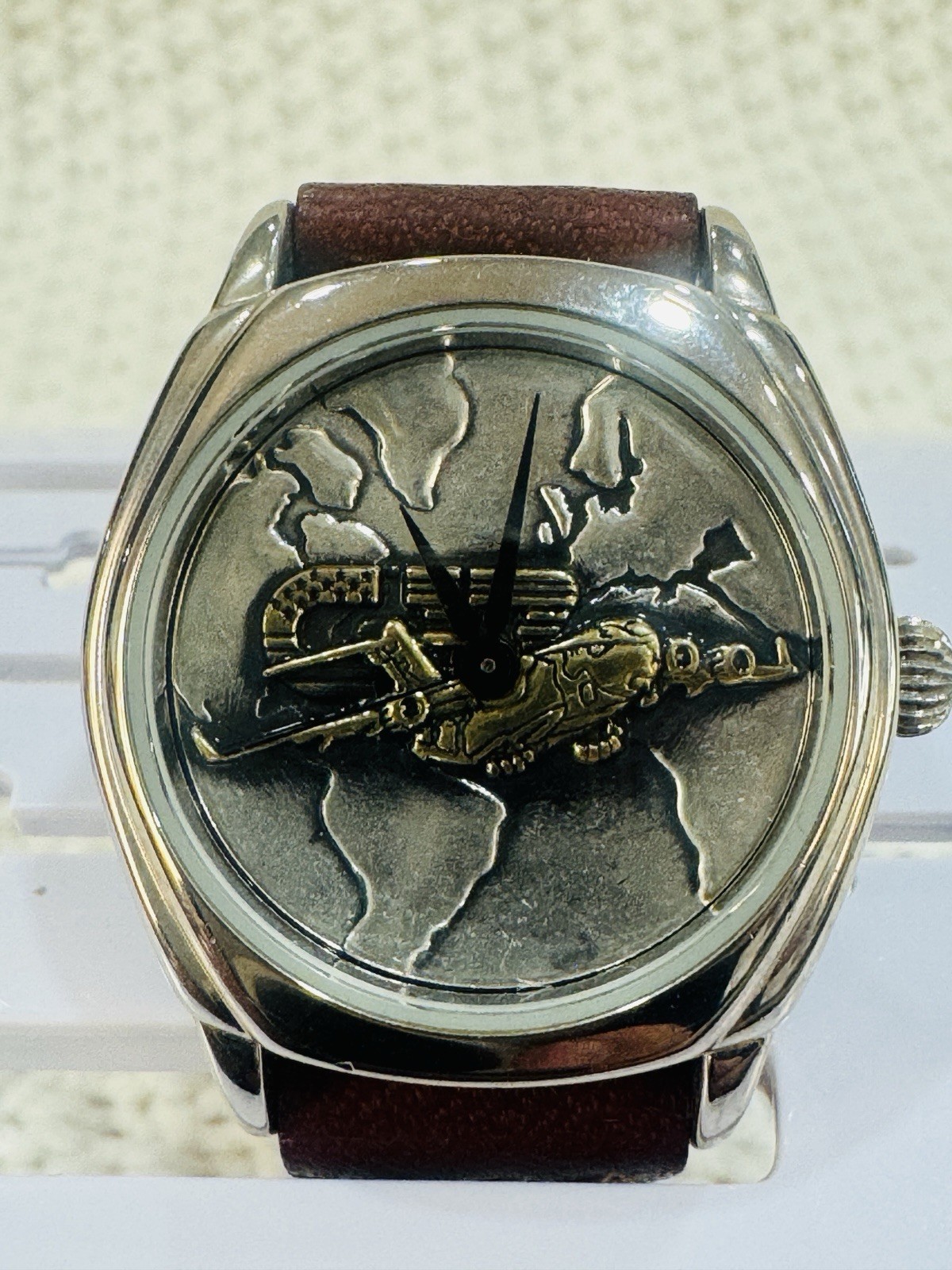 Vintage Fossil PR-1355 Airplane World Map Leather Watch Untested