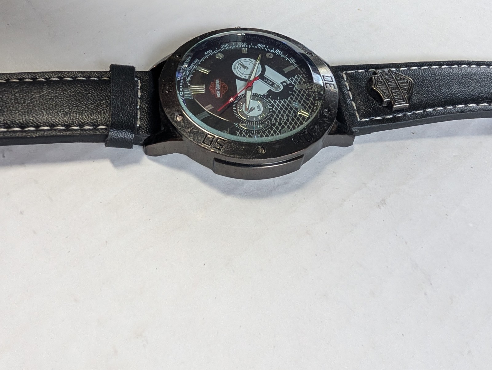 Harley-Davidson tachymeter watch M:8185STAINLESS STEEL BACK WATER RESISTANT