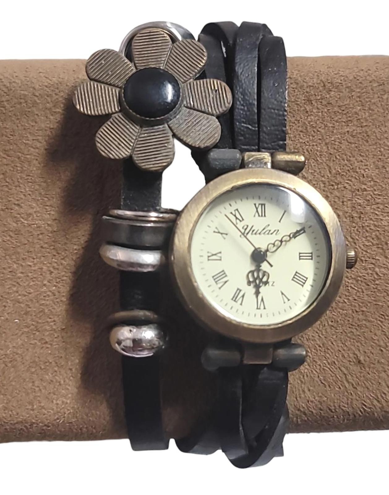Vintage Yulan Quartz Watch – Floral Accent, Leather Strap – Needs Cleaning