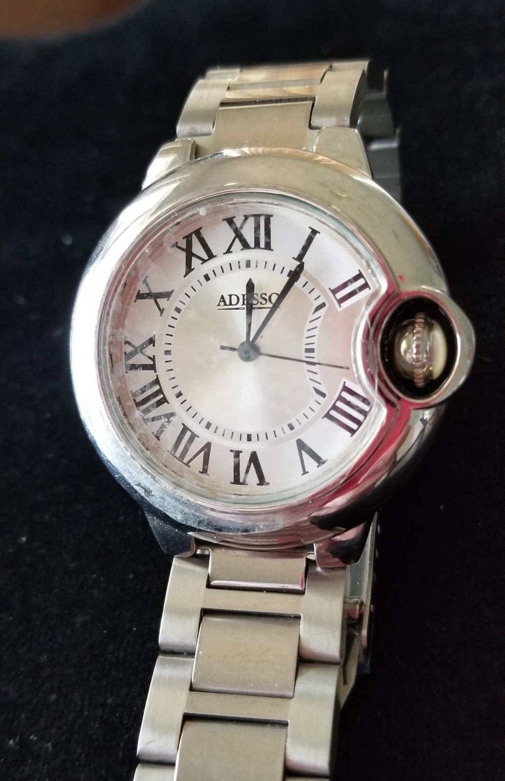 Men’s NWOT Adesso Silver Tone Watch Ajustable Link Band 8.25″ Max Size New Batt