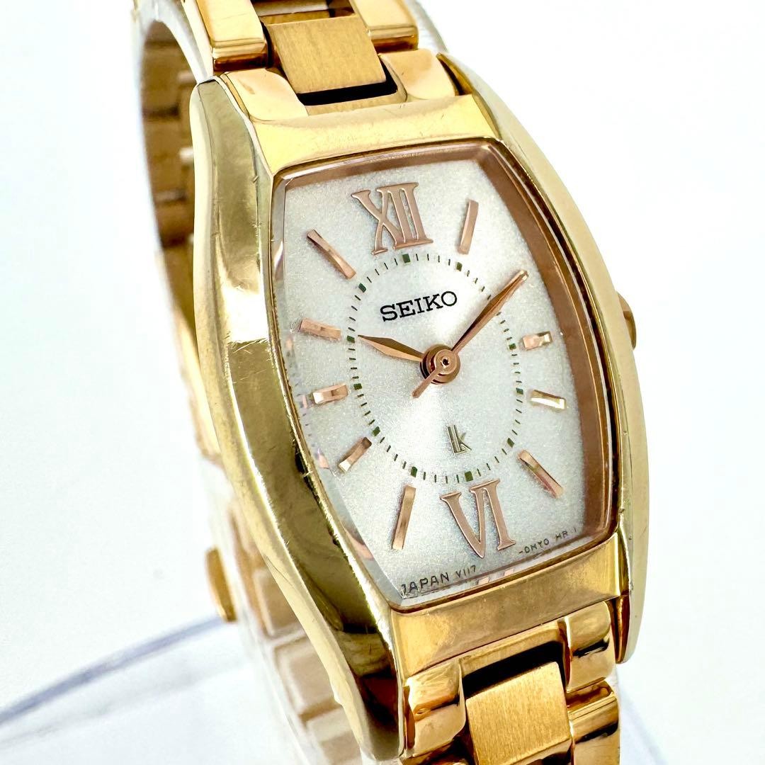 SEIKO lk Lucia Solar Tonneau Shape Wristwatch